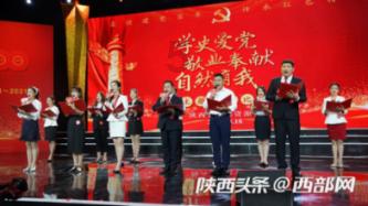 玩滑板的男孩逃脱2
